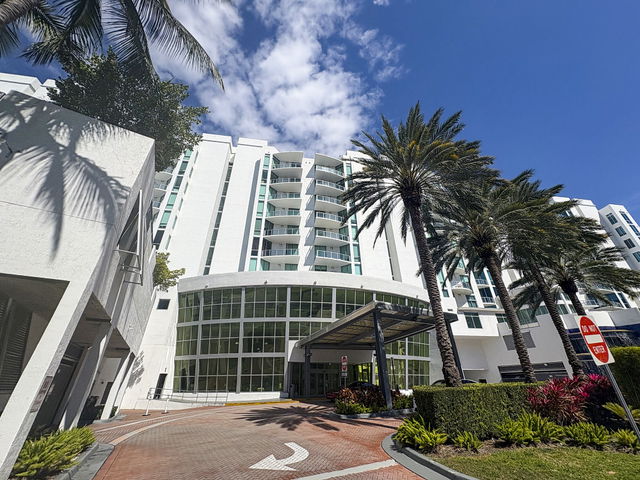 Uptown Marina Lofts  photo 2